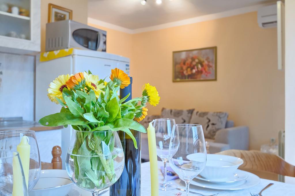 Apartments Valoda Nedeščina Εξωτερικό φωτογραφία