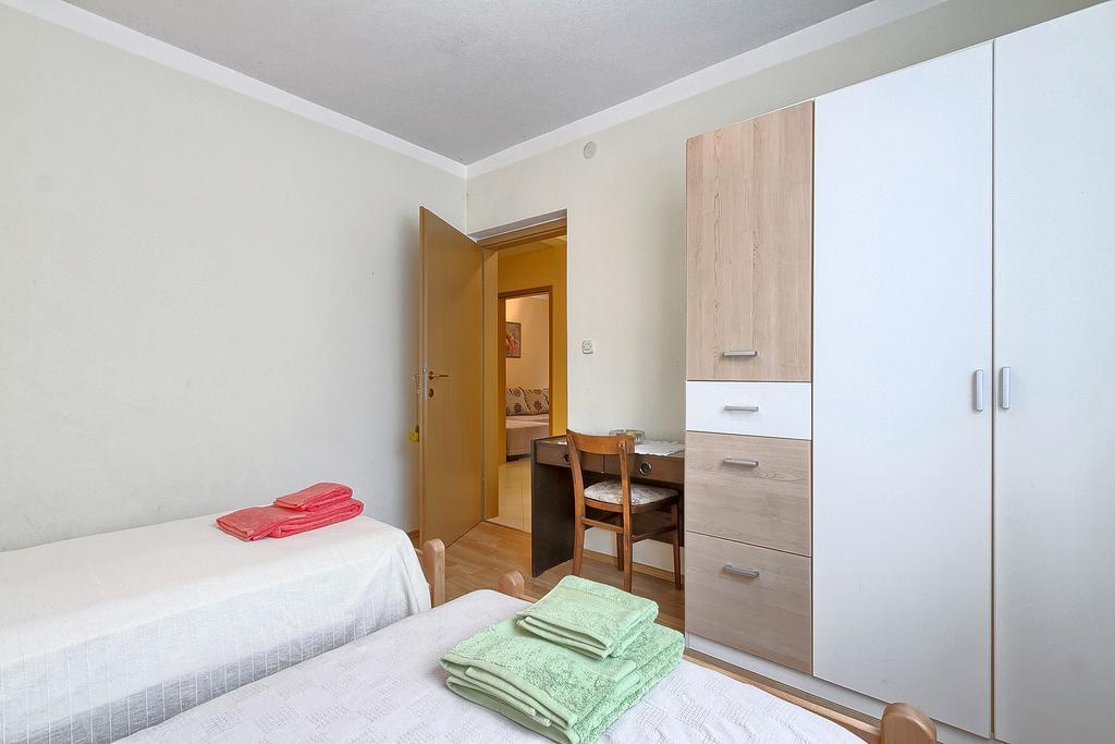Apartments Valoda Nedeščina Εξωτερικό φωτογραφία