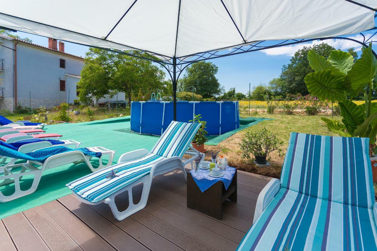 Apartments Valoda Nedeščina Εξωτερικό φωτογραφία